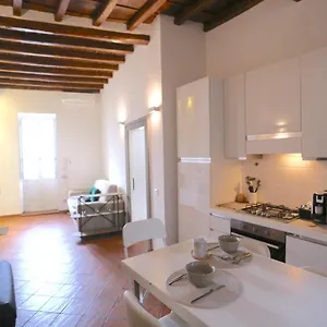 Appartamento Benedetta 22 - Trastevere, Roma