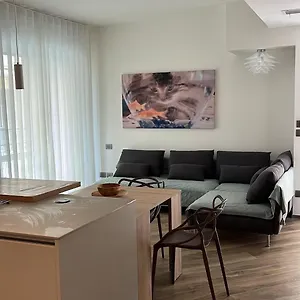 Strandhaus San Sebastiano Appartamento Spotorno