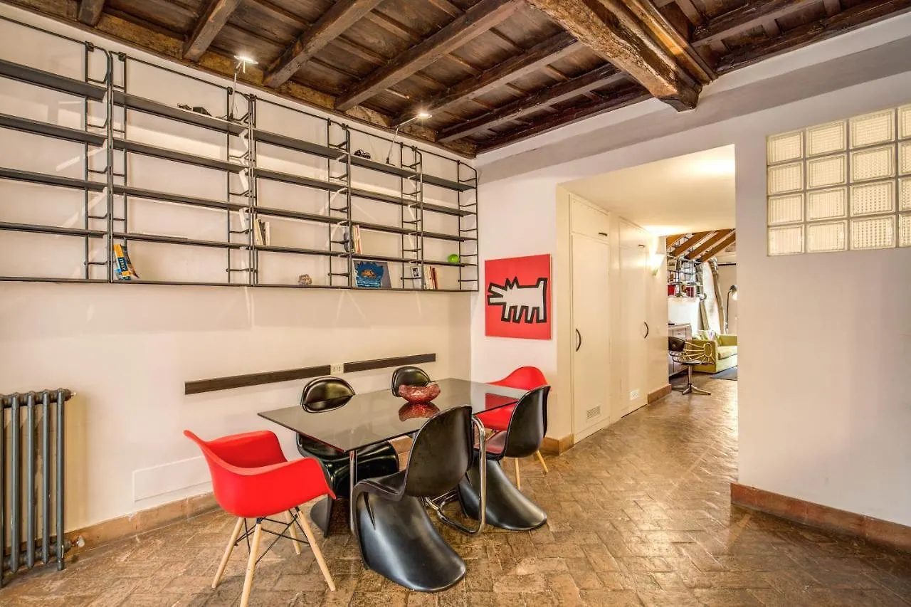 Trastevere Hyperloft & Garden Apartment Rome